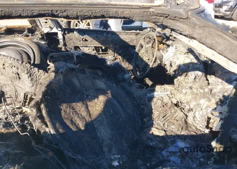 1991 Chevrolet Corvette z USA, uszkodzony, nr VIN 1G1YY2388M5116685